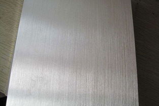 優(yōu)質(zhì)拉絲氧化鋁板便宜 亞鋁供應